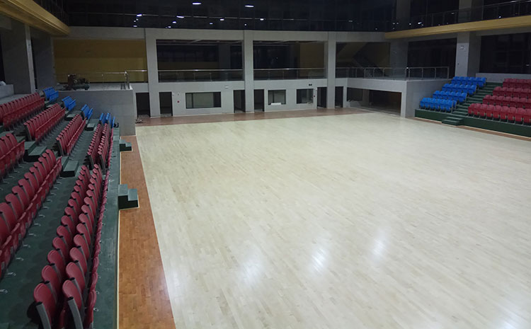 上海专业体育木地板工厂