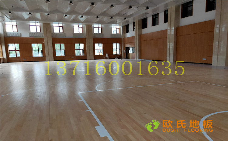 黑龙江双鸭山篮球馆木地板案例—欧氏舞台木地板厂家